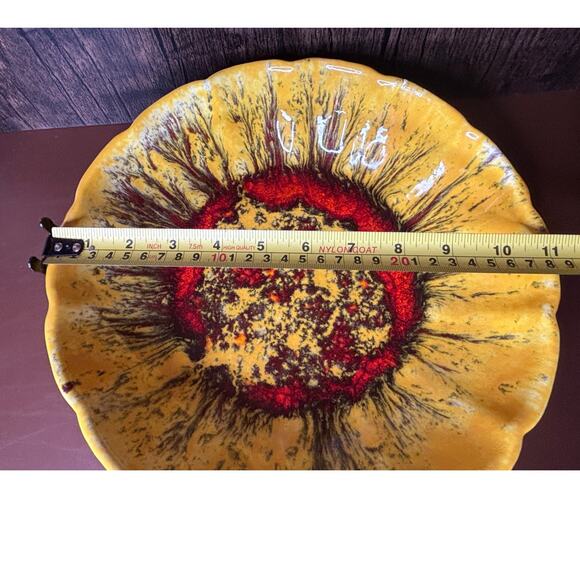 Large Vintage McCoy Pottery Sunflower Serving Bowl 11" Yellow Red Black - Picture 9 of 10